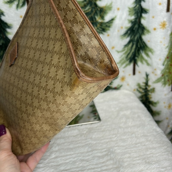 Celine Clutch - Picture 6 of 13